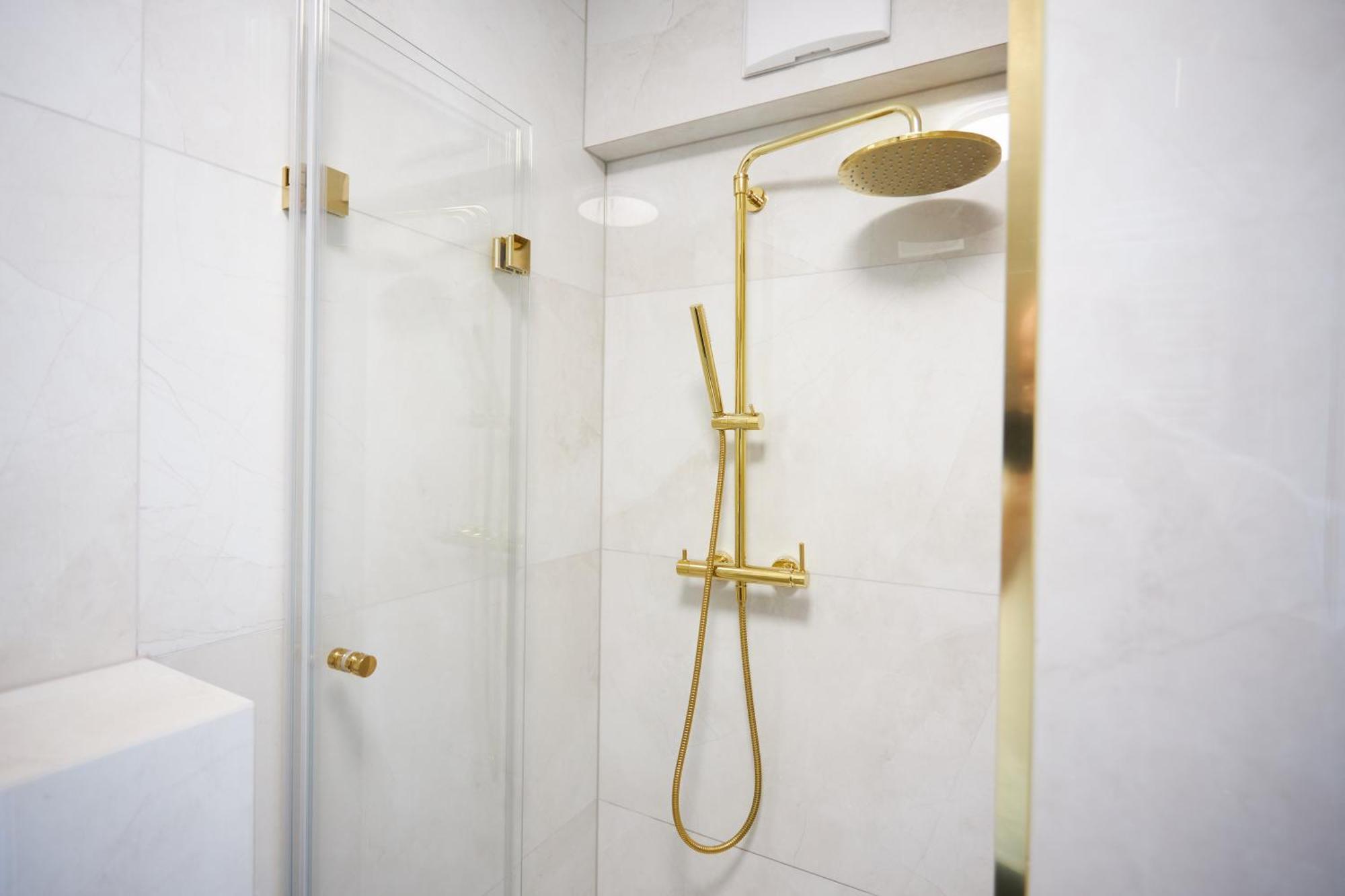 Gold Apartments Pileckiego Warsawa Bagian luar foto