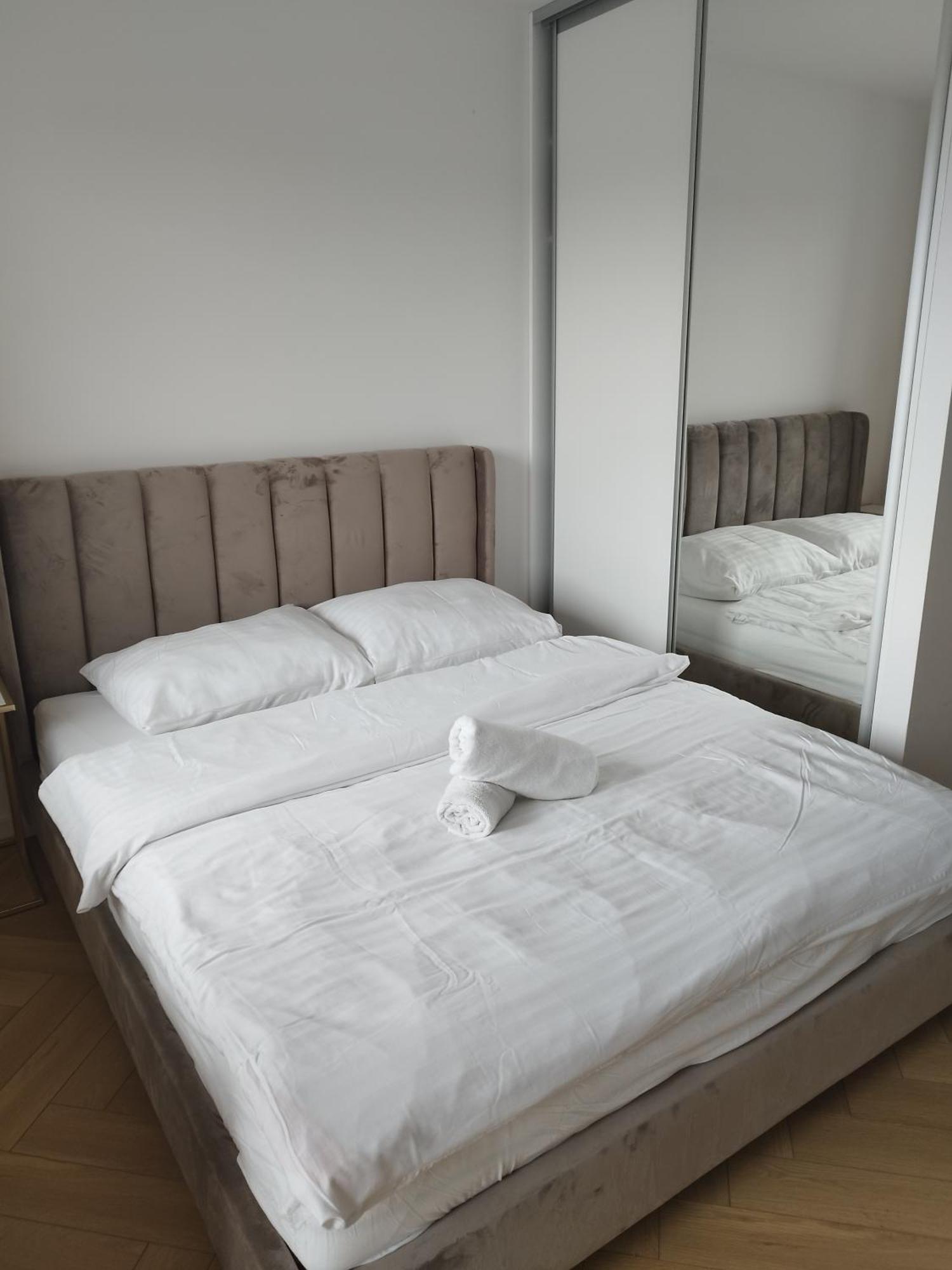 Gold Apartments Pileckiego Warsawa Bagian luar foto